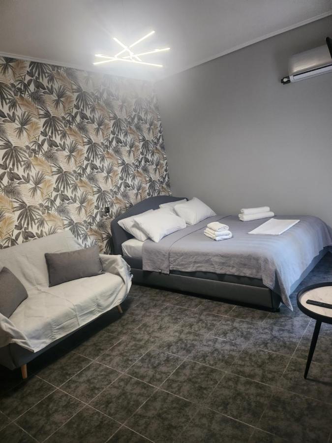 Small Luxury Apartment Anavyssos Ngoại thất bức ảnh